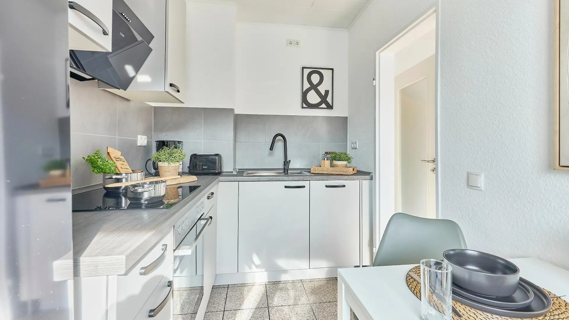 Apartment Schoene Wohnung Ludwigshafen Balkon Wlan Zentrale Lage