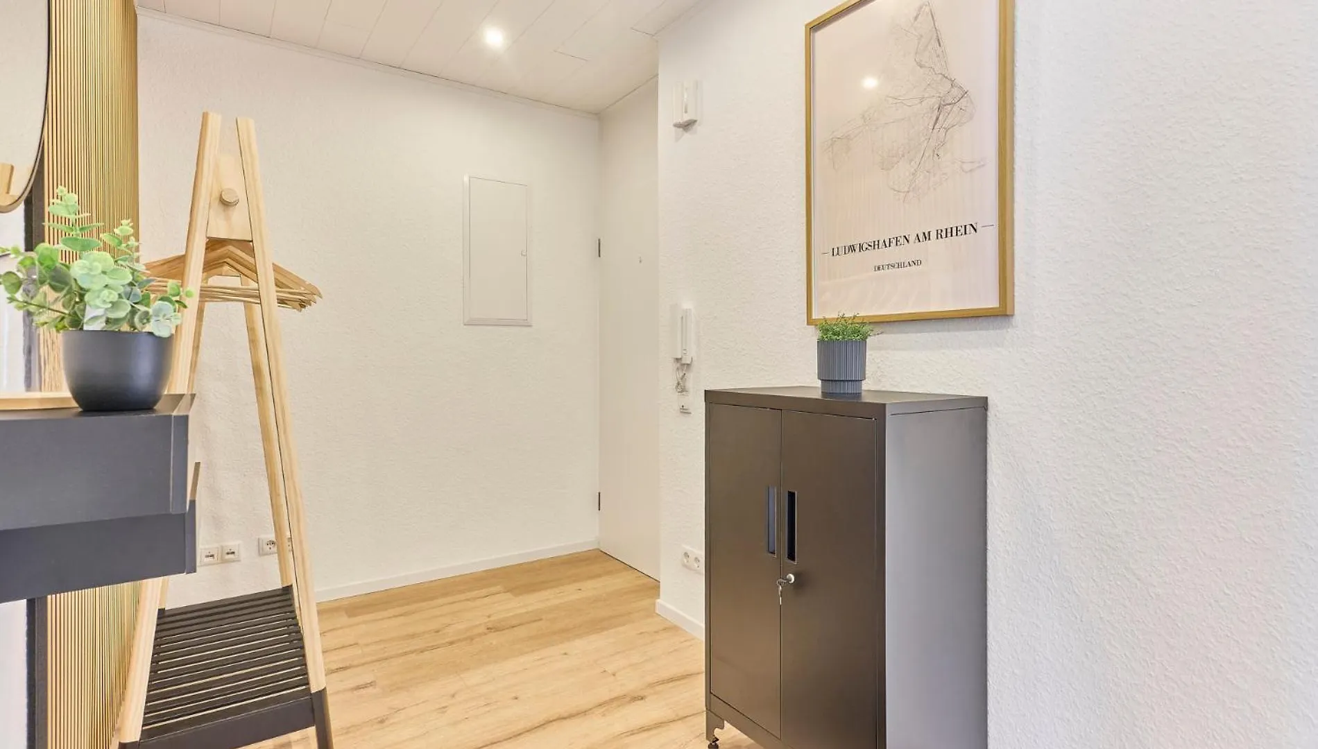 Apartment Schoene Wohnung Ludwigshafen Balkon Wlan Zentrale Lage Germany